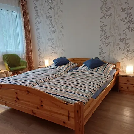 Haus Hermes 3*